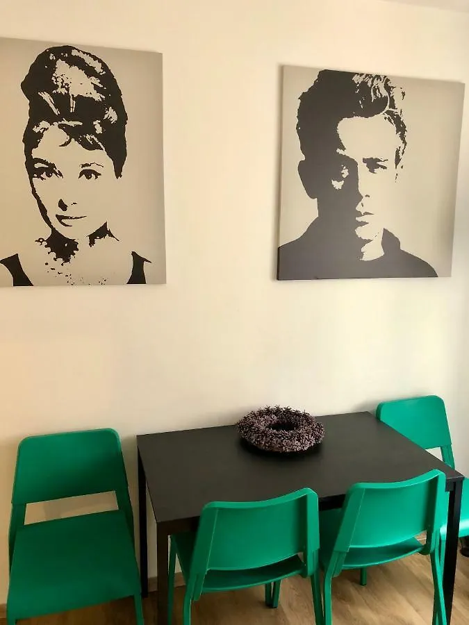 Apartment Good Times By Benediktska Hotel Prague